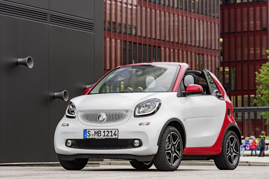  Smart ForTwo Passion Cabrio Urban Style 2016 года  (фото 6 из 25)